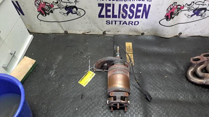 Begagnade Avgasgrenrör + katalysator Volkswagen Polo IV (9N1/2/3) 1.2 12V Pris € 150,00 Marginaltabell erbjuds av Zelissen V.O.F. autodemontage