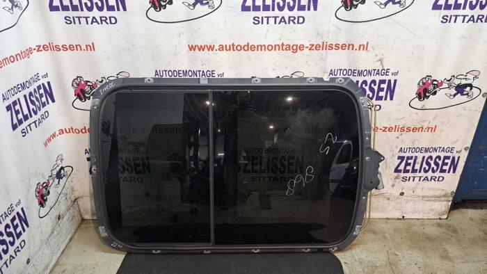 Gebrauchte Sonnendach BMW Mini (R50/53) 1.6 16V Cooper Preis € 183,75 Margenregelung angeboten von Zelissen V.O.F. autodemontage