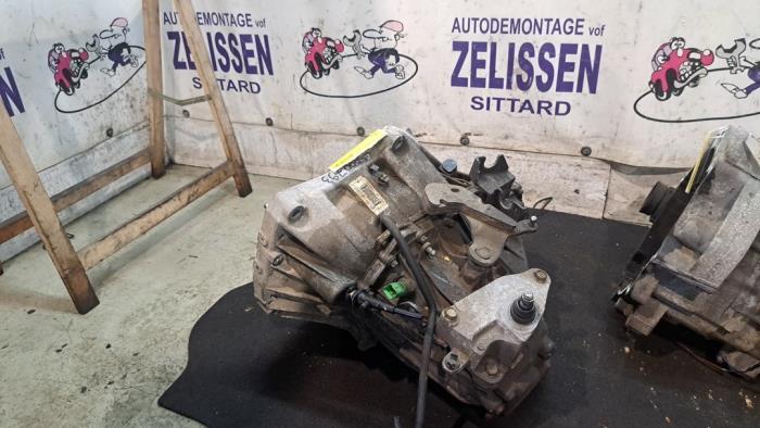 Gebrauchte Getriebe Nissan Qashqai (J10) 2.0 16V Preis € 708,75 Margenregelung angeboten von Zelissen V.O.F. autodemontage