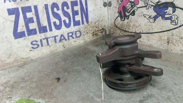 Usagé Pompe de direction Toyota Starlet (EP8/NP8) 1.3 Friend,XLi 12V Prix € 42,00 Règlement à la marge proposé par Zelissen V.O.F. autodemontage