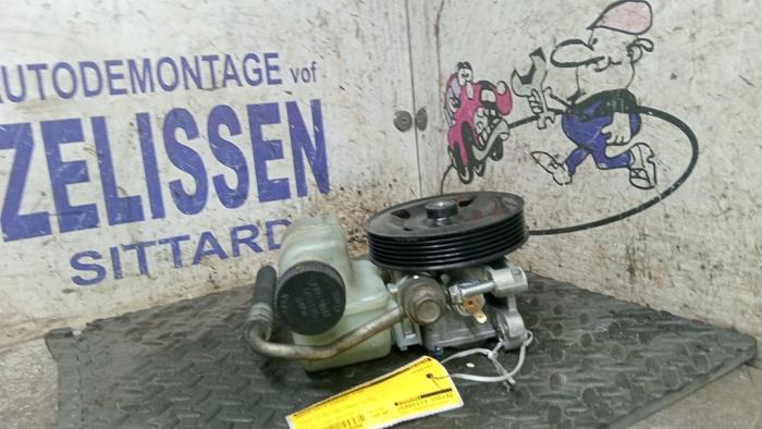 Usagé Pompe de direction Mazda CX-7 2.3 MZR DISI Turbo 16V Prix € 194,25 Règlement à la marge proposé par Zelissen V.O.F. autodemontage