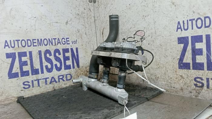 Begagnade Vattenpump Fiat Ducato (250) E-Ducato Pris € 152,25 Marginaltabell erbjuds av Zelissen V.O.F. autodemontage