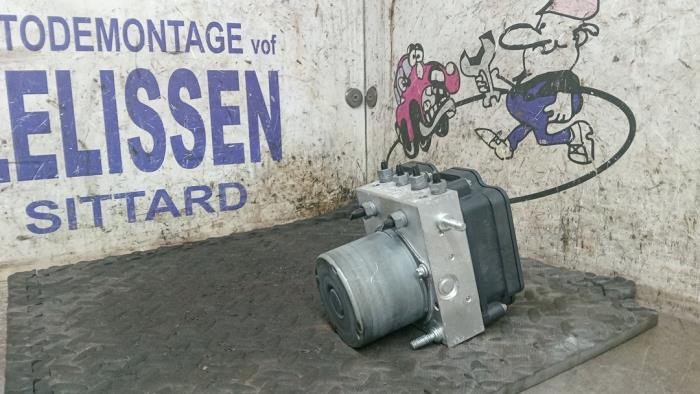 Begagnade ABS-pump Citroen Jumper Pris € 257,25 Marginaltabell erbjuds av Zelissen V.O.F. autodemontage