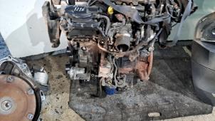 Motor van een Citroën C4 Picasso (3D/3E) 2.0 Blue HDI 150 2015