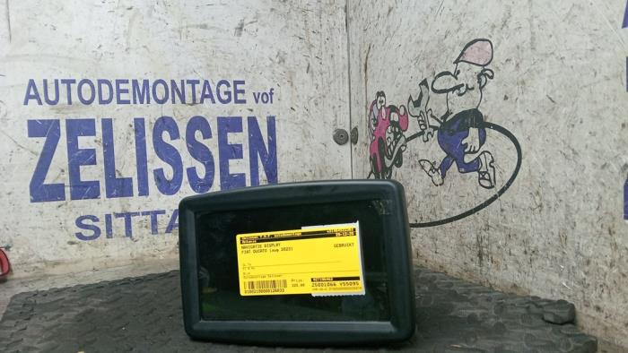 Gebrauchte Navigation Display Fiat Ducato (250) E-Ducato Preis € 236,25 Margenregelung angeboten von Zelissen V.O.F. autodemontage