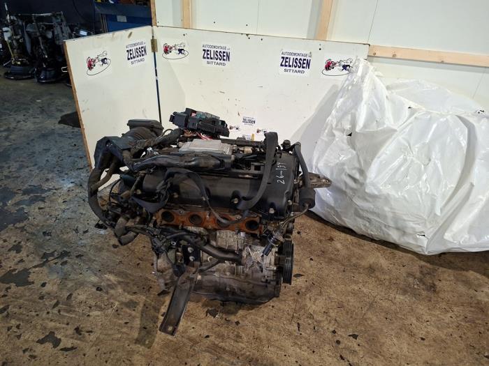 Usagé Moteur Kia Carens III (FG) 2.0i CVVT 16V Prix € 971,25 Règlement à la marge proposé par Zelissen V.O.F. autodemontage