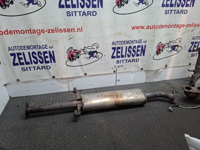 Gebrauchte Auspuff Mitteldämpfer Kia Carens III (FG) 2.0i CVVT 16V Preis € 47,25 Margenregelung angeboten von Zelissen V.O.F. autodemontage