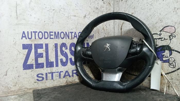 Begagnade Ratt Peugeot 308 (L3/L8/LB/LH/LP) 1.2 12V e-THP PureTech 110 Pris € 236,25 Marginaltabell erbjuds av Zelissen V.O.F. autodemontage