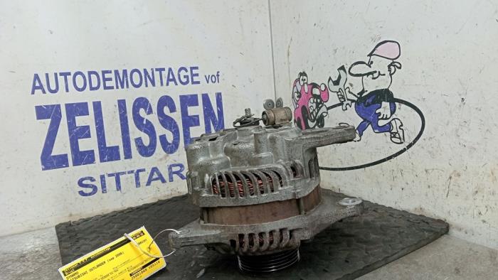 Usagé Dynamo Mitsubishi Outlander (CU) 2.0 16V 4x2 Prix € 42,00 Règlement à la marge proposé par Zelissen V.O.F. autodemontage