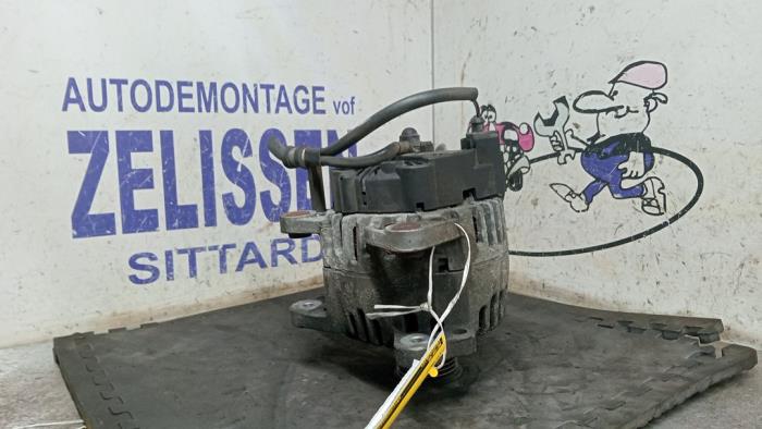 Begagnade Dynamo Volkswagen Polo V (6R) 1.4 16V Pris € 42,00 Marginaltabell erbjuds av Zelissen V.O.F. autodemontage