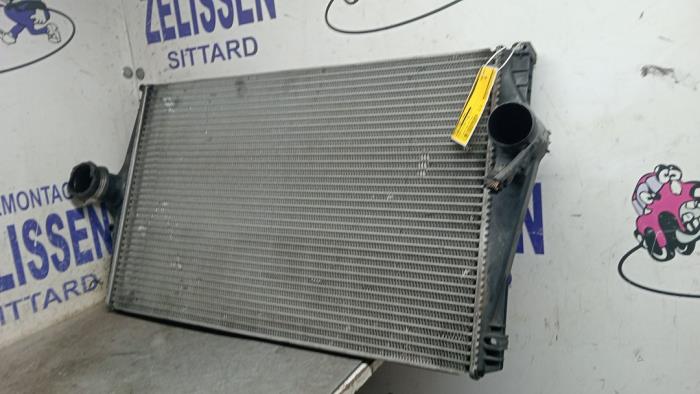 Gebrauchte Kühler Volvo XC90 I Preis € 63,00 Margenregelung angeboten von Zelissen V.O.F. autodemontage