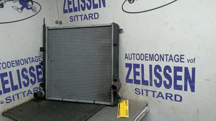 Used Radiator Citroen C4 Cactus (0B/0P) 1.2 PureTech 82 12V Price € 42,00 Margin scheme offered by Zelissen V.O.F. autodemontage