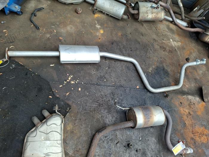 Gebrauchte Auspuff Mitteldämpfer Ford Mondeo IV 1.6 Ti 16V Preis € 47,25 Margenregelung angeboten von Zelissen V.O.F. autodemontage