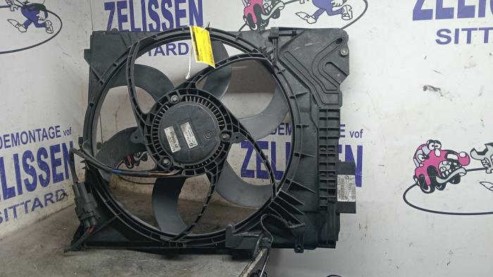 Używane Wentylator BMW X3 (E83) 2.0d 16V Cena € 99,75 Procedura marży oferowane przez Zelissen V.O.F. autodemontage