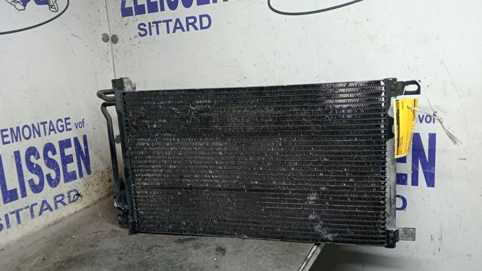 Usagé Condenseur de climatisation BMW X3 (E83) 2.0d 16V Prix € 52,50 Règlement à la marge proposé par Zelissen V.O.F. autodemontage