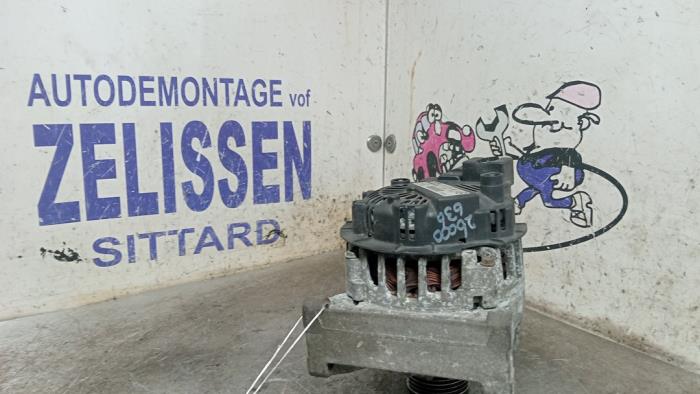 Begagnade Dynamo Mercedes A (W169) 2.0 A-200 5-Drs. Pris € 52,50 Marginaltabell erbjuds av Zelissen V.O.F. autodemontage