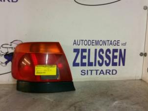 Gebrauchte Rücklicht links Audi A4 (B5) 1.6 Preis auf Anfrage angeboten von Zelissen V.O.F. autodemontage