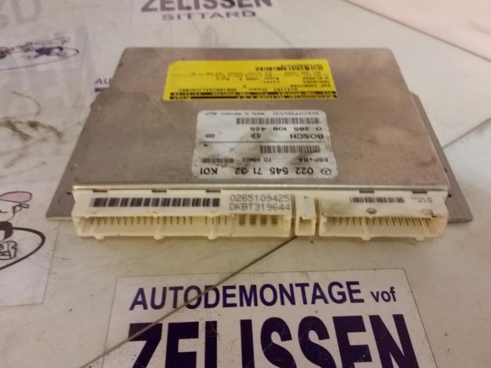 Begagnade ESP-dator Mercedes A (W168) 1.6 A-160 Pris på förfrågan erbjuds av Zelissen V.O.F. autodemontage