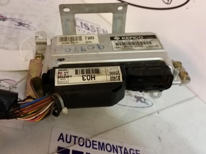 Engine management computer Hyundai Accent, 2000 / 2006 1.3i 12V, Hatchback, Petrol, 1.341cc, 63kW (86pk), FWD, G4EA, 2000-01 / 2005-11 (Used)