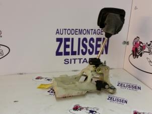 Used Gear stick Mercedes Vaneo Price on request offered by Zelissen V.O.F. autodemontage