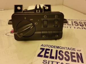Used Light switch BMW 3-Serie Price on request offered by Zelissen V.O.F. autodemontage