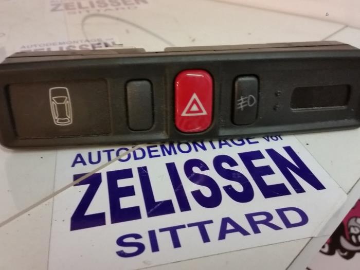 Gebrauchte Anzeige Innen Alfa Romeo 145 (930A) 1.4 Twin Spark 16V Preis auf Anfrage angeboten von Zelissen V.O.F. autodemontage
