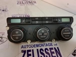 Używane Panel sterowania nagrzewnicy Volkswagen Passat (3C2) 2.0 TDI 16V 170 Cena € 157,50 Procedura marży oferowane przez Zelissen V.O.F. autodemontage