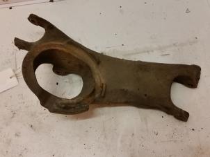 Used Lower wishbone, rear right Volvo XC90 I 2.4 D5 20V Price on request offered by Zelissen V.O.F. autodemontage
