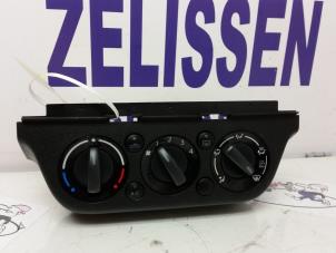 Używane Panel sterowania nagrzewnicy Suzuki Swift (ZA/ZC/ZD1/2/3/9) 1.3 VVT 16V Cena € 73,50 Procedura marży oferowane przez Zelissen V.O.F. autodemontage