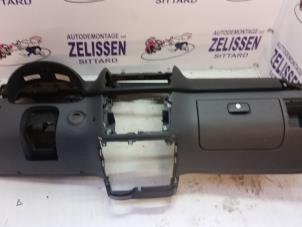 Used Dashboard Mercedes Vito (639.6) 2.2 115 CDI 16V Price on request offered by Zelissen V.O.F. autodemontage