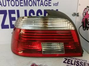 Used Taillight, left BMW 5 serie (E39) 525 tds Price on request offered by Zelissen V.O.F. autodemontage