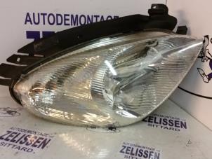 Used Headlight, right Citroen Xsara Picasso (CH) 1.8 16V Price on request offered by Zelissen V.O.F. autodemontage