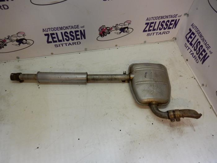 Gebrauchte Auspuff Mitteldämpfer Seat Toledo (1L2) 2.0i CL,GLX,GT Kat. Preis auf Anfrage angeboten von Zelissen V.O.F. autodemontage