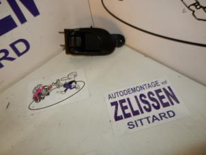 Used Rear door handle 4-door, right Chevrolet Tacuma 1.6 16V Price on request offered by Zelissen V.O.F. autodemontage