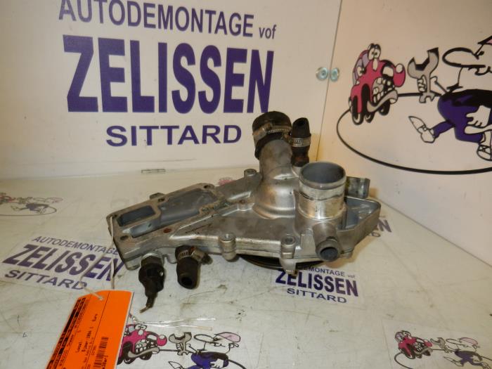 Water pump from a Renault Twingo (C06) 1.2 SPi Phase I 1994