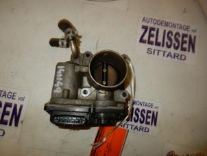 Used Throttle body Nissan Almera Tino (V10M) 1.8 16V Price € 52,50 Margin scheme offered by Zelissen V.O.F. autodemontage