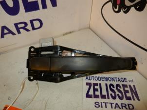 Used Rear door handle 4-door, right Opel Astra H SW (L35) 1.3 CDTI 16V Ecotec Price on request offered by Zelissen V.O.F. autodemontage