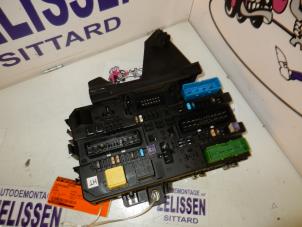 Used Fuse box Opel Astra H SW (L35) 1.3 CDTI 16V Ecotec Price on request offered by Zelissen V.O.F. autodemontage
