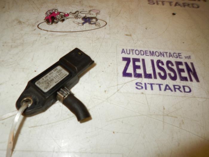 Begagnade MAP-sensor (insugsrör) Renault Kangoo Express (FC) 1.5 dCi 60 Pris på förfrågan erbjuds av Zelissen V.O.F. autodemontage