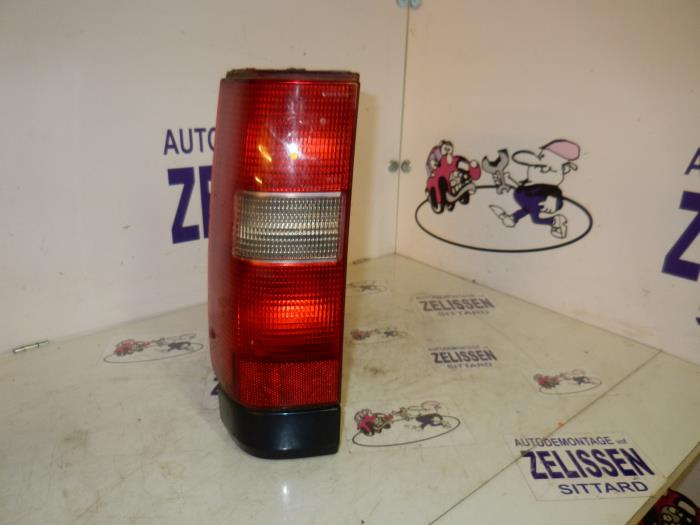 Taillight, left from a Volvo V70 (GW/LW/LZ) 2.5 10V 1997
