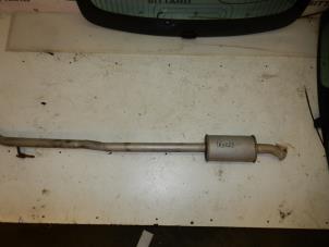 Used Exhaust middle silencer Renault Clio II (BB/CB) 1.4 Price on request offered by Zelissen V.O.F. autodemontage