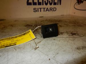Used Electric window switch BMW X5 (E53) 3.0d 24V Price on request offered by Zelissen V.O.F. autodemontage