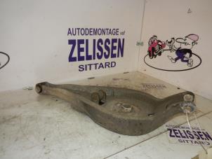 Used Rear upper wishbone, left BMW 3 serie Touring (E46/3) 318i Price on request offered by Zelissen V.O.F. autodemontage