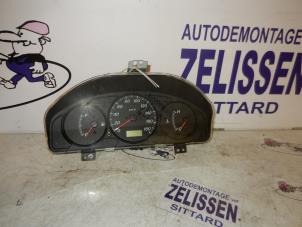 Gebrauchte Instrumentenbrett Mazda Demio (DW) 1.3 16V Preis auf Anfrage angeboten von Zelissen V.O.F. autodemontage
