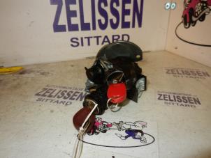 Gebrauchte Schlossset Zylinder (komplett) Fiat Seicento (187) 1.1 SPI Sporting Preis € 73,50 Margenregelung angeboten von Zelissen V.O.F. autodemontage