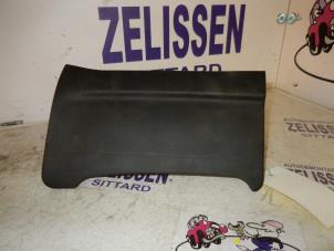 Used Knee airbag, left Peugeot 407 SW (6E) 2.2 16V Price on request offered by Zelissen V.O.F. autodemontage