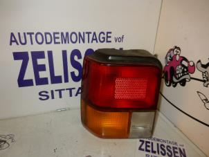 Gebrauchte Rücklicht links Kia Pride (DA) 1.3i Preis auf Anfrage angeboten von Zelissen V.O.F. autodemontage