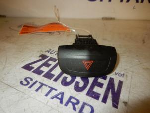 Used Panic lighting switch Nissan Primera (P12) 1.8 16V Price on request offered by Zelissen V.O.F. autodemontage