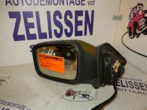 Usagé Rétroviseur gauche Volvo V40 (VW) 1.9 D di Prix sur demande proposé par Zelissen V.O.F. autodemontage