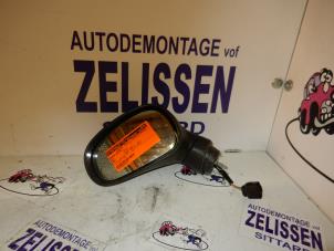Used Wing mirror, left Seat Leon (1P1) 1.6 Price on request offered by Zelissen V.O.F. autodemontage